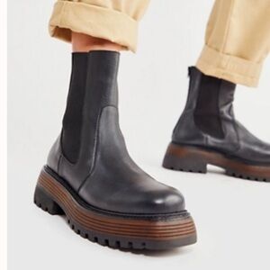 free people Rhodes Chelsea black platform Boots